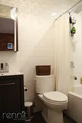 Rented by Rennit Inc.