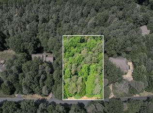 7003 Sanctuary Dr, Jackson, MI 49201