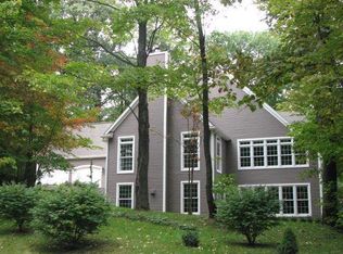 2651 Cutty Sark Dr, Kalamazoo, MI 49009