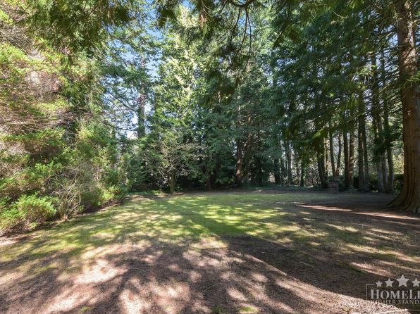 3 bedroom rental in Surrey — photo 21