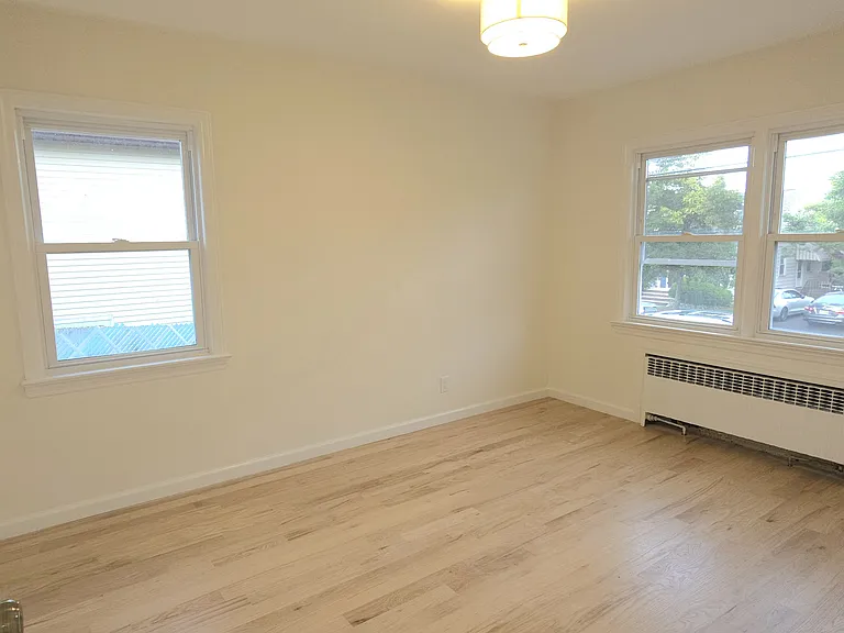 267 Westminster Pl — Photo 4