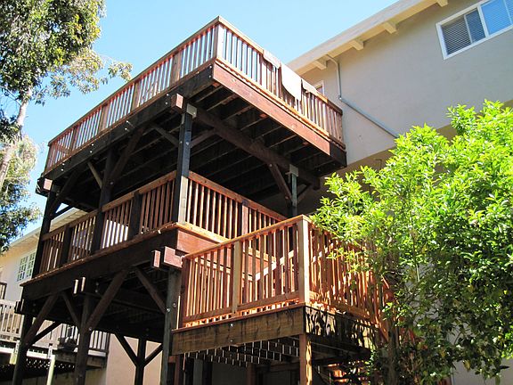 New 3-level deck - newly built in 2010