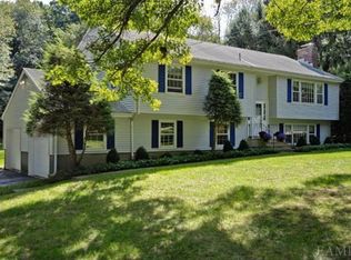 20 Lake Dr, Somers, NY 10589
