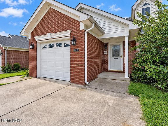 3rd image of 218A Banjo St