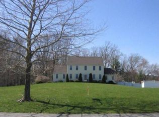 123 Old Farm Rd, Bridgewater, MA 02324