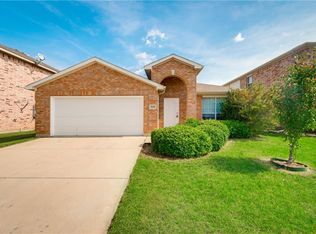10420 Turning Leaf Trl, Fort Worth, TX 76131