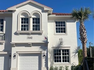 7033 Ambrosia Ln APT 408, Naples, FL 34119