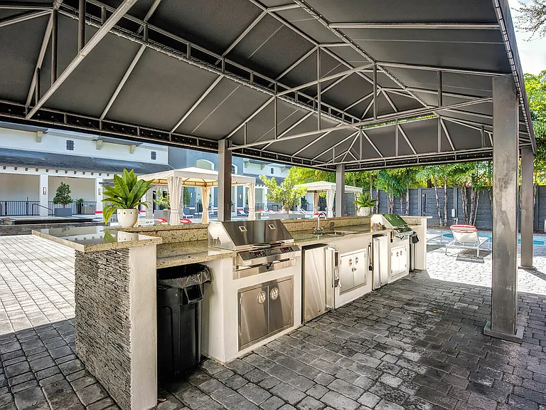 Outdoor Living & Grilling Stations