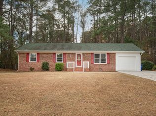 203 Pineview Rd, Jacksonville, NC 28546
