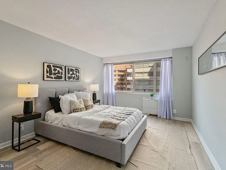 4515 Willard Ave #1414S — Photo 16