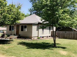 505 N Pearl St, Le Roy, IL