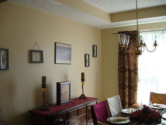 Formal dining room