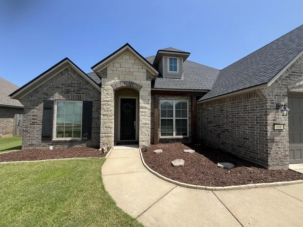 608 Labarre Ln, Bossier City, LA 71111