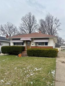 1835 Robindale St, Wickliffe, OH, 44092