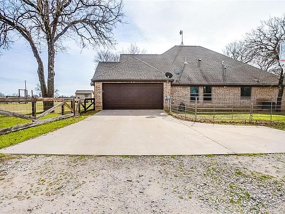 5th image of 698 County Road 3341