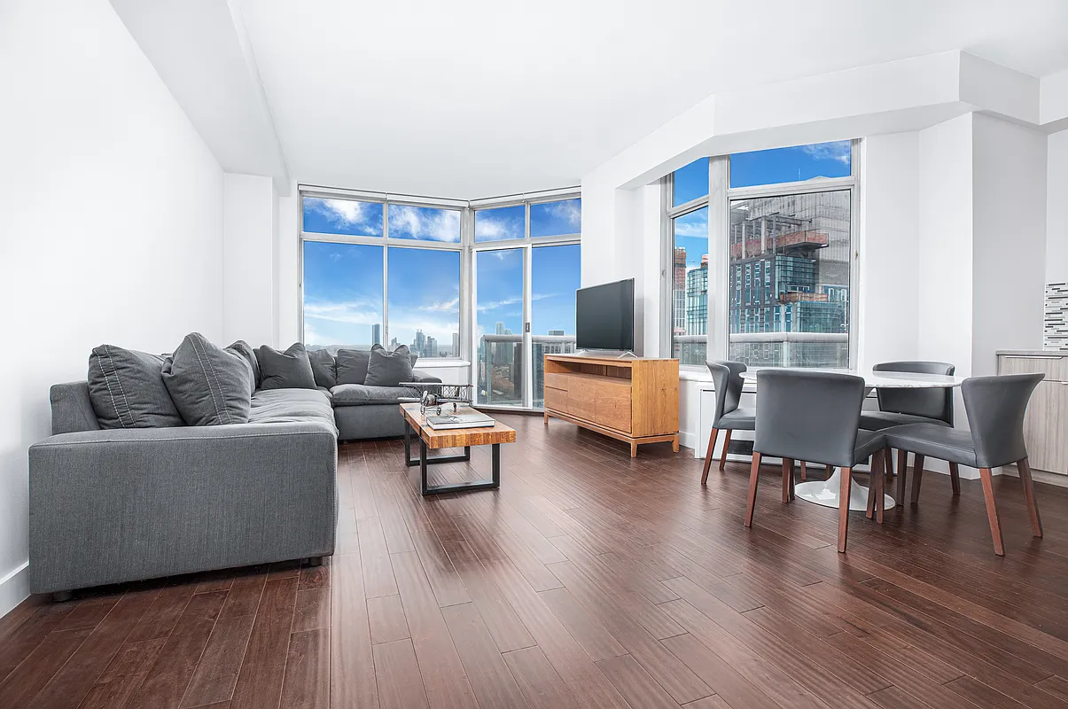 188 East 64th Street 4002