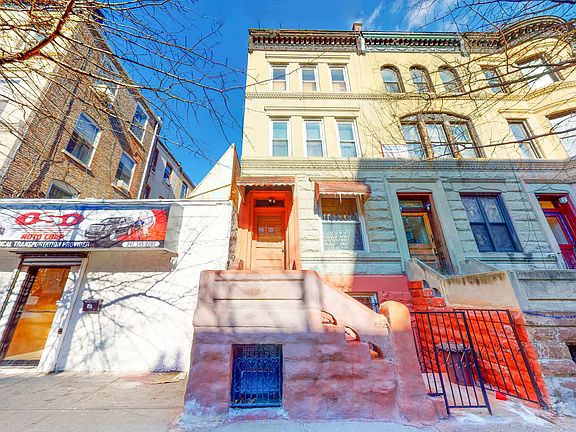 2nd image of 559 W 152nd St