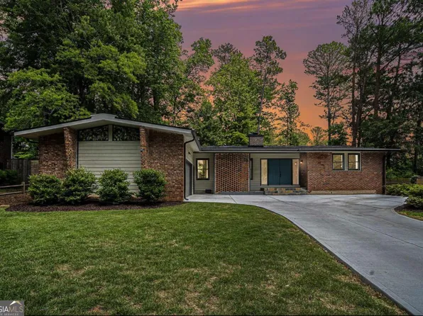 4469 Huntington Cir, Atlanta, GA 30338