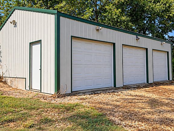 2nd image of 1035-1 Jacks Fork Road Road