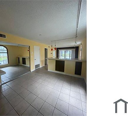 1st image of 313 Dirksen Dr APT A1
