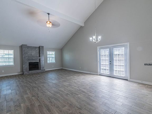 3rd image of 12850 Ashford Creek Dr