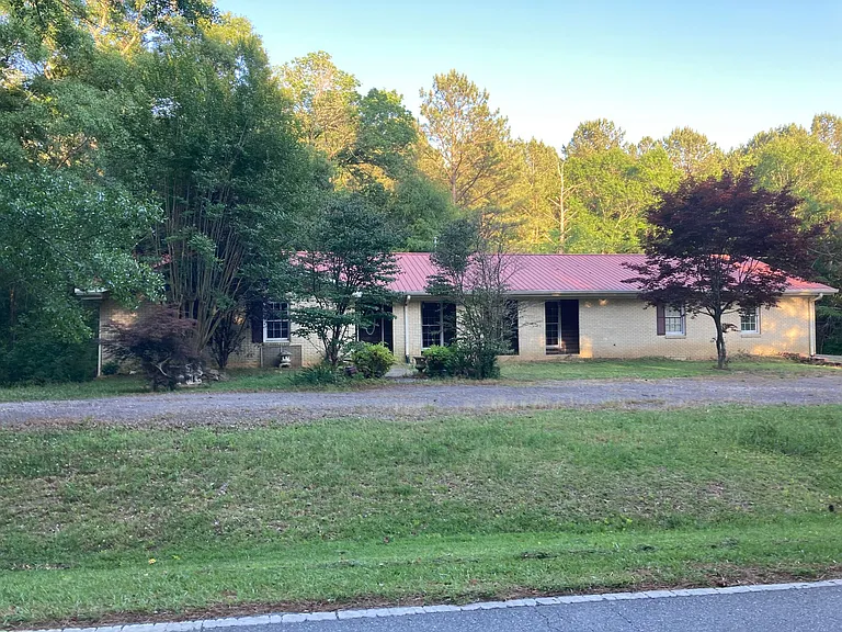 2232 Websters Chapel Rd — Photo 10