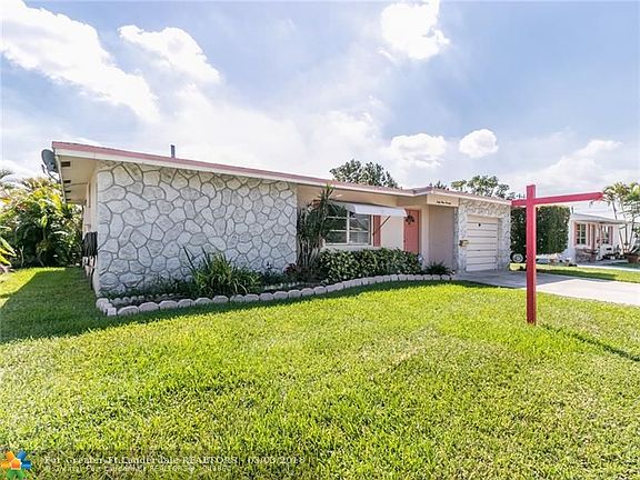 3rd image of 6970 NW 17th Ct