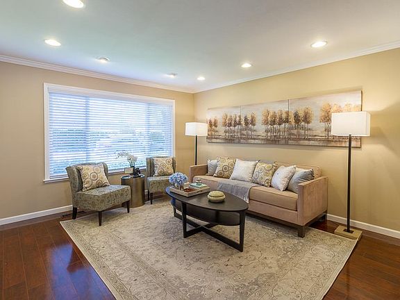 3rd image of 22577 Royal Oak Way