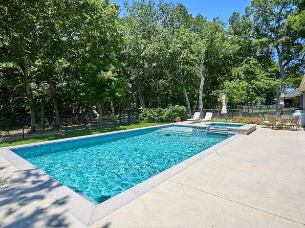 358 Glade Valley Rd, Azle, TX 76020