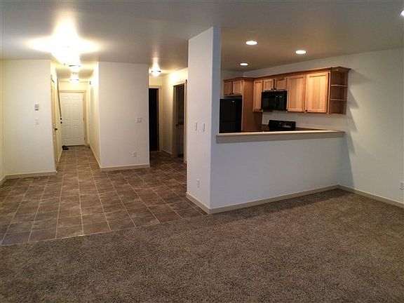 5th image of 2930-2932 SW Juniper Ave