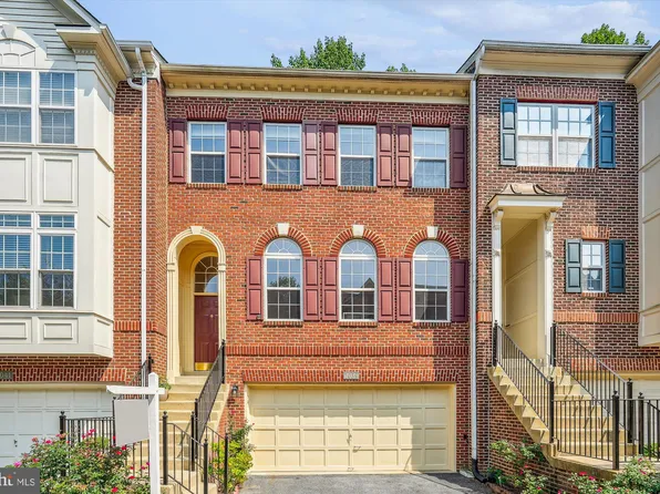 2039 Ashleigh Woods Ct, Rockville, MD 20851