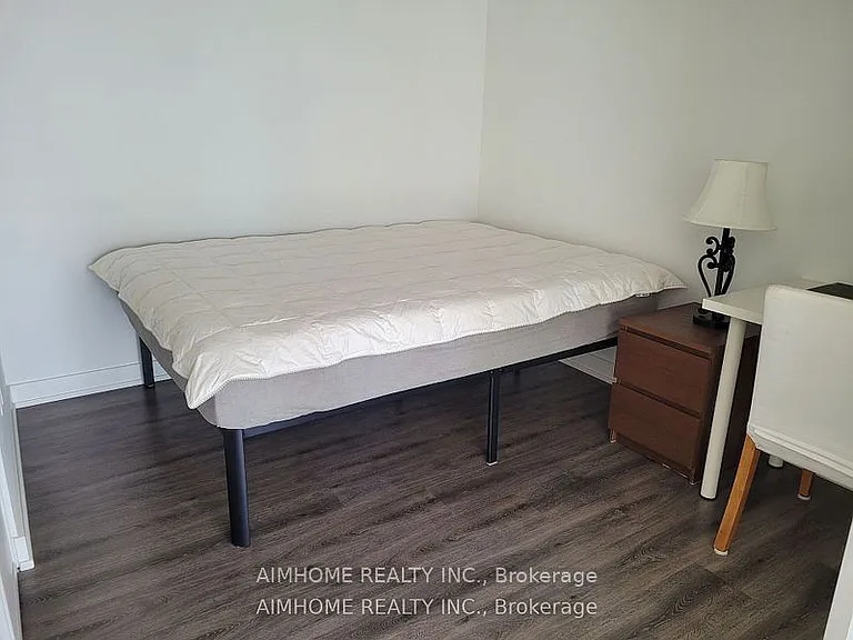 65 Mutual St #1405 — Photo 14
