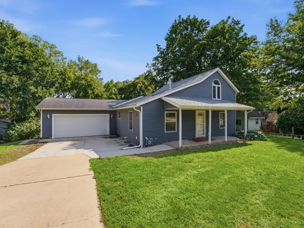 401 Walnut St, Port Byron, IL 61275