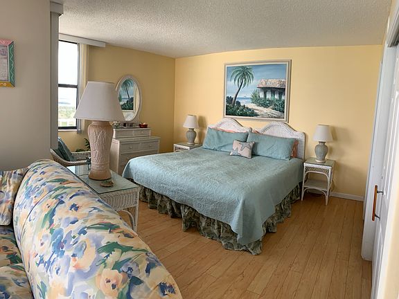 5th image of 8701 Estero Blvd Penthouse 6