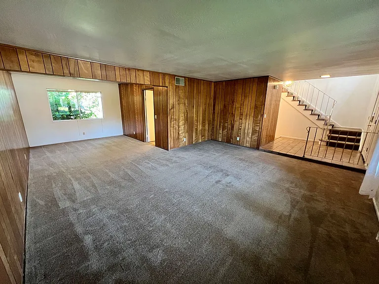 413 Del Oro Ave — Photo 15