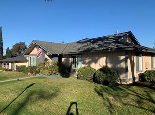 ELL7841, Huntington Beach, CA 92648