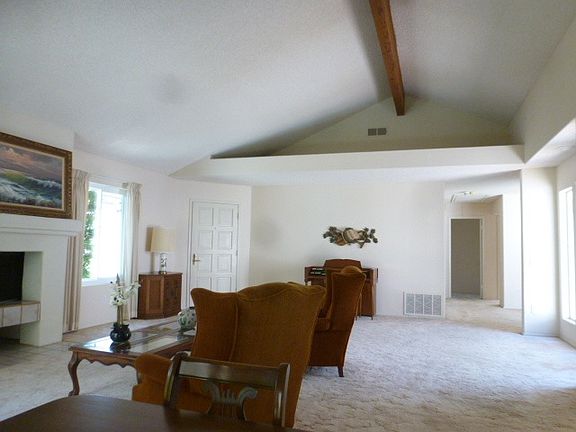 4th image of 4551 Cordoba Way