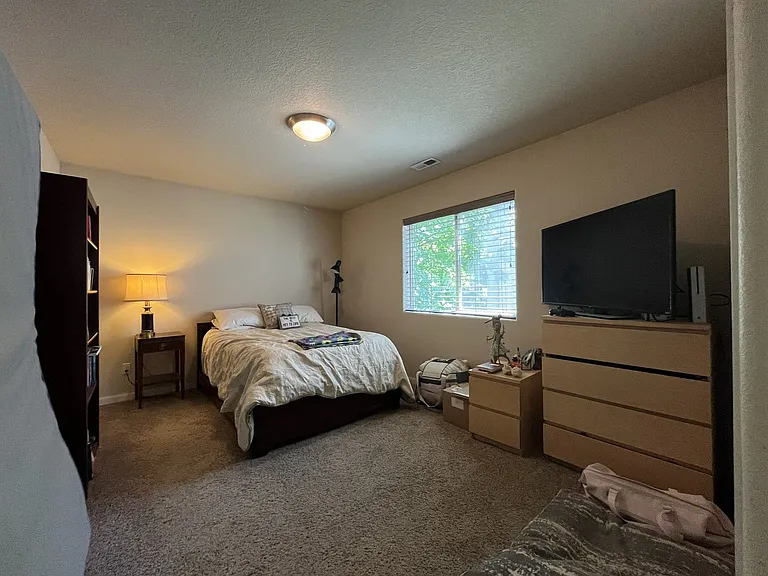 9304 N Macrum Ave — Photo 32