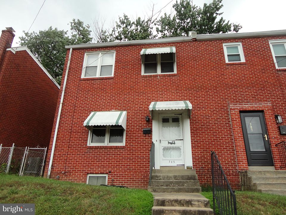 1st image of 705 S Franklin St