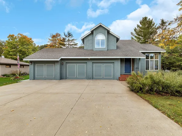 11934 Zebulon Shores Dr, Little Falls, MN 56345