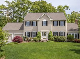 1 Blackthorn Dr, Worcester, MA 01609