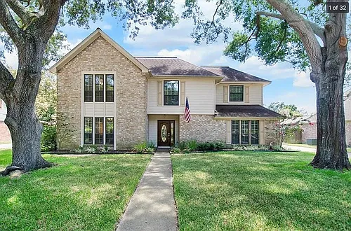 18111 Shireoak Dr Photo 1