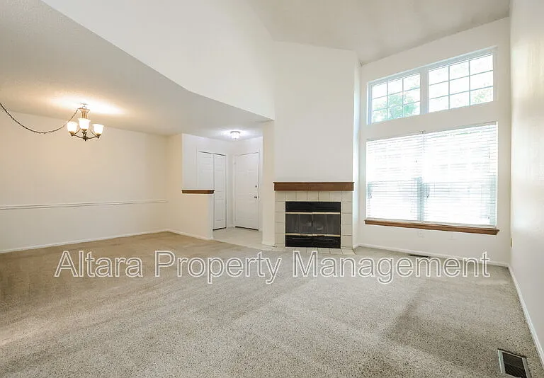 10041 E Mexico Ave — Photo 3