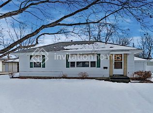 8221 Bloomington Ave S, Bloomington, MN 55425