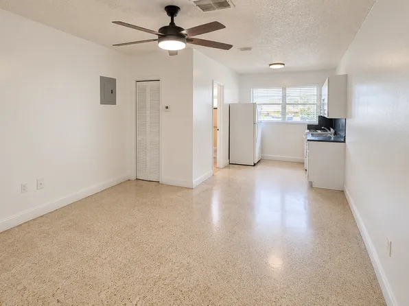 Airport Square, 120 W 28th St #As-120-05, Hialeah, FL 33010