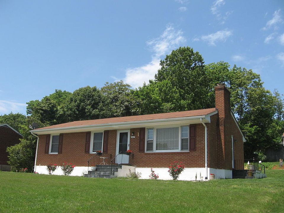 1st image of 3641 Iredell Ave