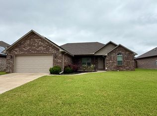 5116 Rope Trl, Jacksonville, AR 72076