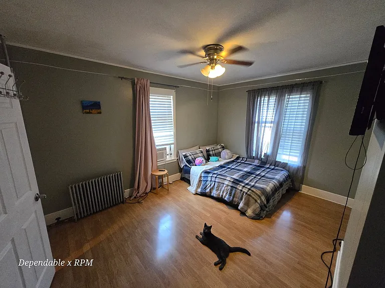 25 Clarence St — Photo 13