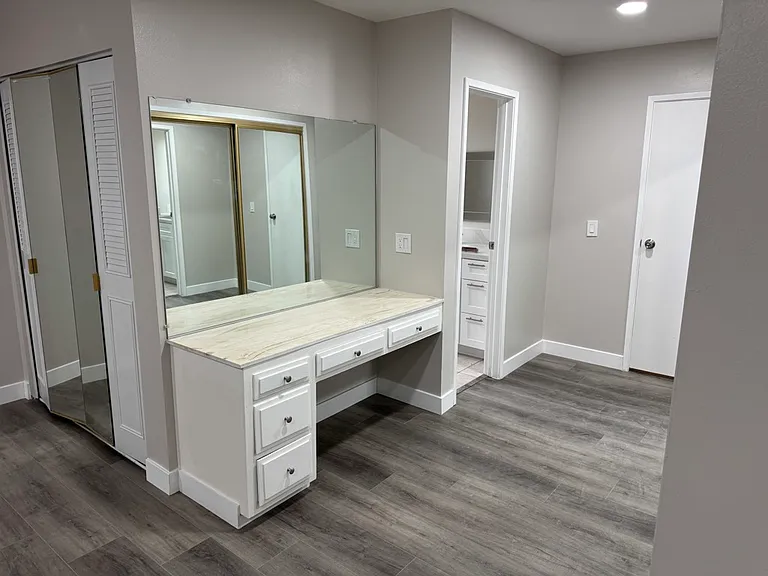 415 S Tahquitz Ave — Photo 14
