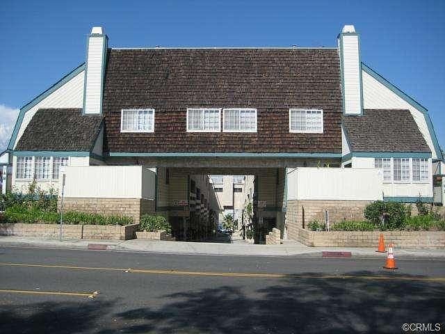 1st image of 116 Chapel Ave Unit O